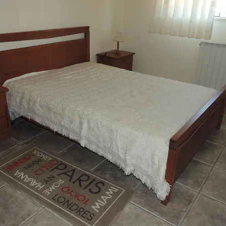 Paredes Da Vitoria * Senhora da Vitoria